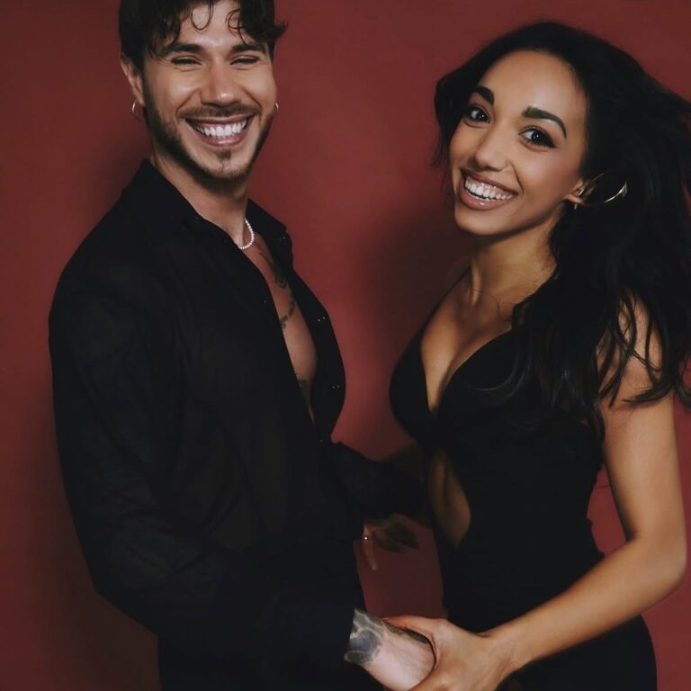 A couple in hold at Dance Amore Studio, London